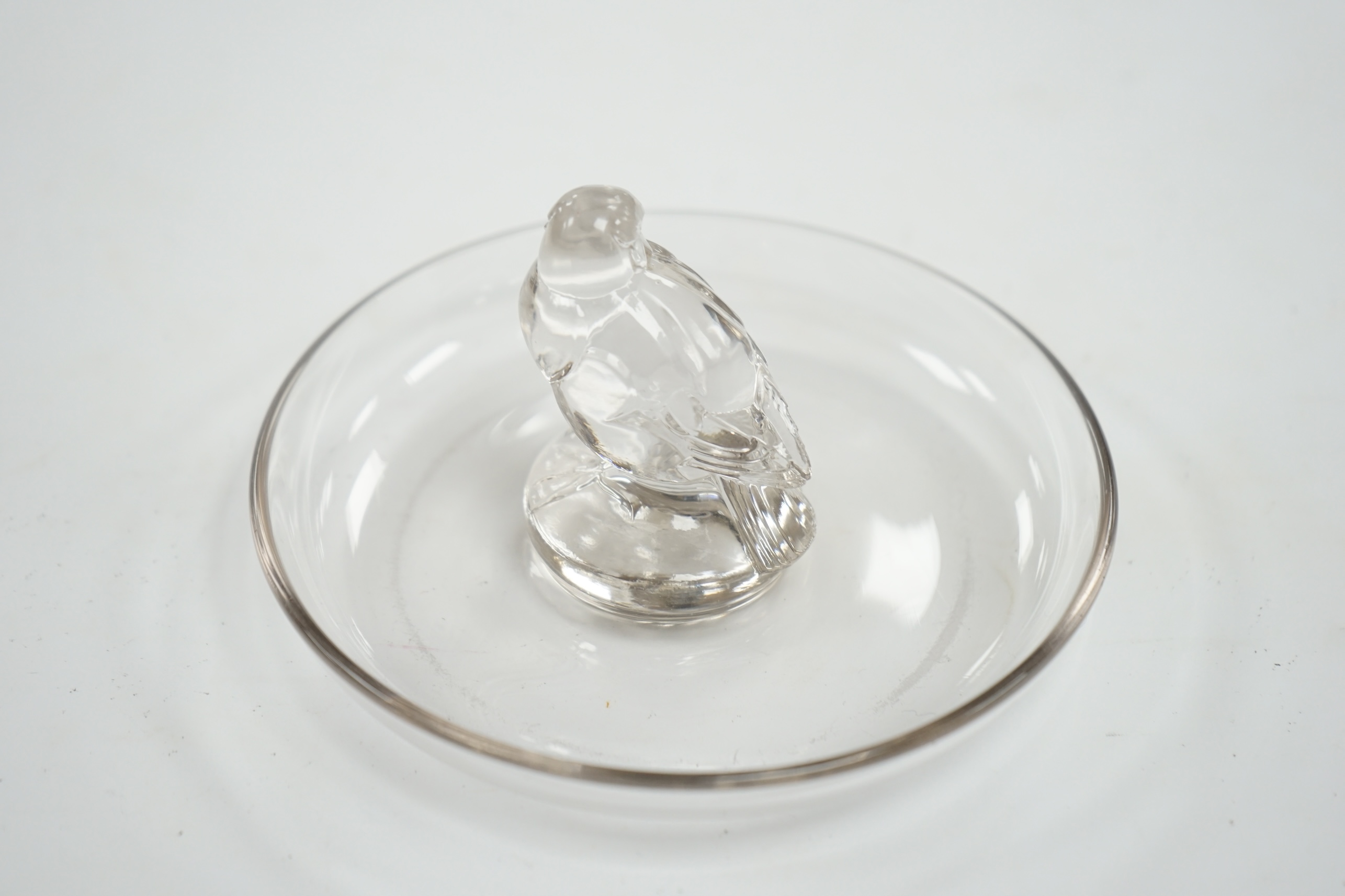 An R. Lalique Moineau glass cendrier. signed and numbered 284 Marcillac p.271, base 12cm diameter. Condition - good